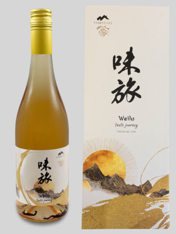 YamaSake Junmai Sake Tee Weilu - 750ml